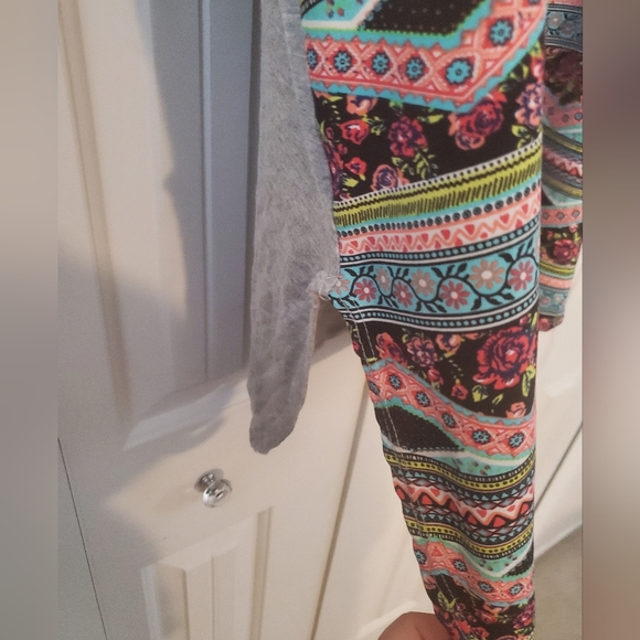 Shirt - Picture 4 of 13